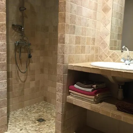 Chez Antoine Et Jacqueline *